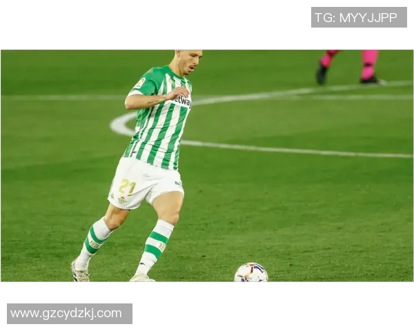 艾尔维达与伊蒂哈德吉达的激烈对决揭示足球战术与团队合作的重要性